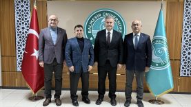 Mustafa Canbey’den BAÜN’e Başarı Tebriği “Balıkesir’in Gururu Oldu”