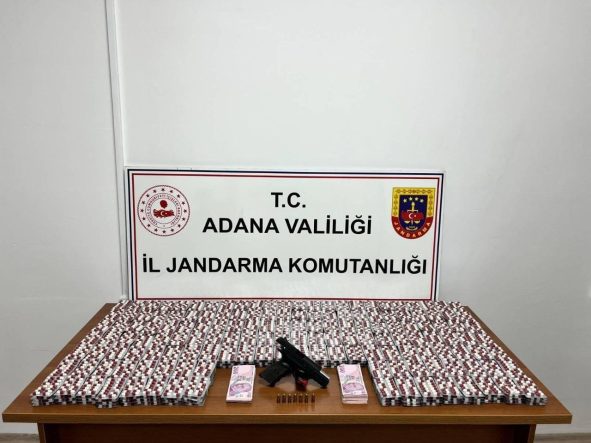 Adana’da jandarma 23 bin 876 uyuşturucu hap ele geçirdi