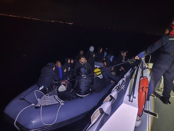 Aydın’da 31 düzensiz göçmen kurtarıldı