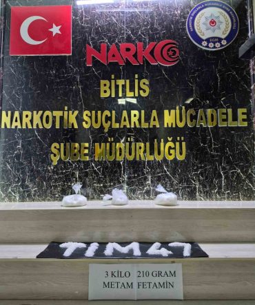 Bitlis’te 3 kilo 210 gram metamfetamin ele geçirildi