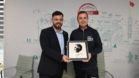 Ahmet Akın, Balıkesir için gençlerle el ele
