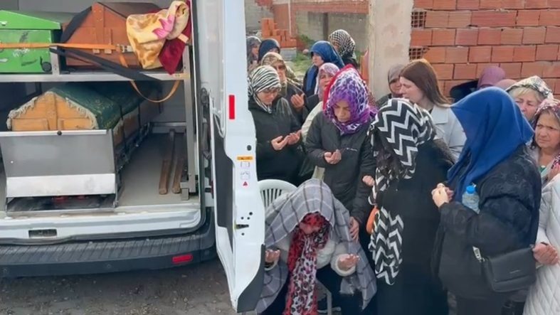 ANNEDEN EN ACI VEDA: ELİF KUMAL SON YOLCULUĞUNA UĞURLANDI