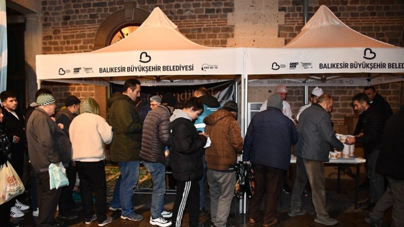 Balıkesir Büyükşehir, Miraç Kandili’nin bereketini paylaştı
