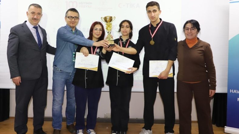 Balıkesir’i Gururlandıran Başarı Cunda Turizm MTAL Bursa’da Bölge Birincisi Oldu