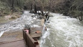 Kazdağları’nda Karlar Eridi, Dereler Taştı Yürüyüş Yolları Sular Altında