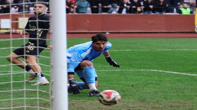 Ayvalıkgücü Belediyespor’a Eskişehirspor freni