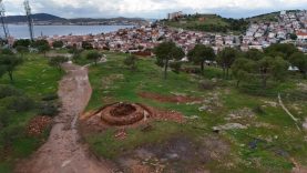 Ayvalık’ın tarihi yel değirmenleri gün yüzüne kavuşturuluyor