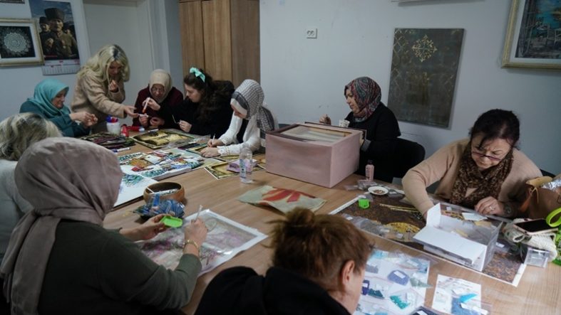 Balıkesir Büyükşehir Belediyesi kadın odaklı hizmetleriyle öne çıkıyor