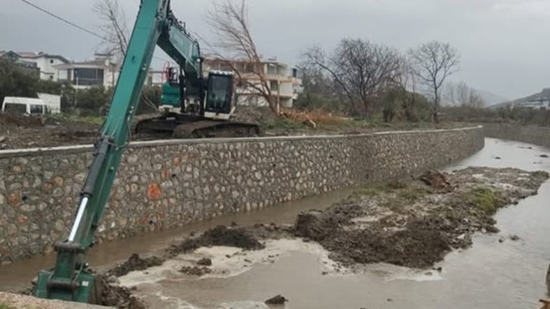 Balıkesir’de DSİ Alarmda Taşkın Riskine Karşı Sahada Yoğun Mesai