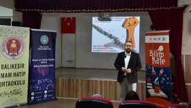 Balıkesir’de Öğrencilere Deprem Bilinci Aşılandı “Depremle Yaşamayı Öğrenmeliyiz”