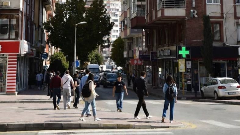 Balıkesir’de Z Kuşağı Neden Şehri Sahiplenmiyor
