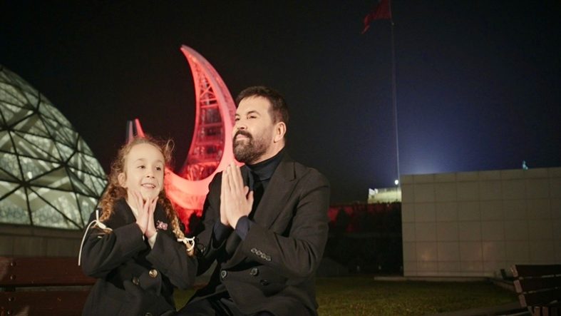 Balıkesirli Sanatçı İsmail Özkan’dan Ramazan’a Özel Eser “DUA” Dijital Platformlarda