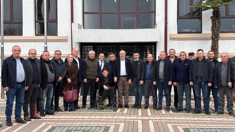 Büyükşehir hizmetlerine Bandırmalı muhtarlardan tam not