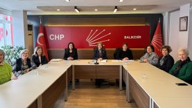 CHP Balıkesir İl Kadın Kolları’ndan Nafaka Düzenlemesine Tepki