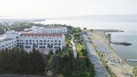 Ara tatil ve bayram tatili için Edremit'e davet
