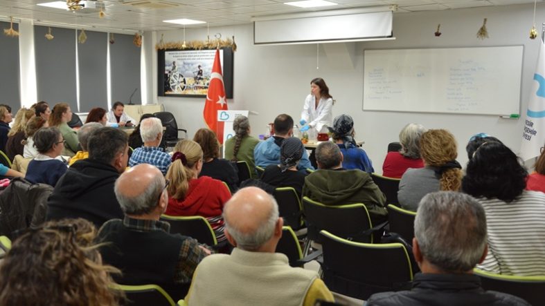 BAÇEM’de “Ayın Atölyesi” programlarına yoğun ilgi