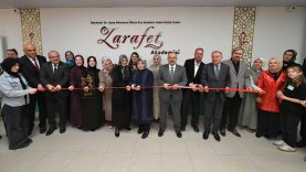 Balıkesir’de Eğitime Yeni Soluk Zarafet ve Edebiyat Atölyeleri Açıldı