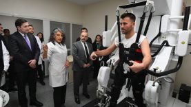 Balıkesir’de Fizik Tedaviye Teknolojik Destek Robotik Yürüme Cihazı Hizmete Girdi
