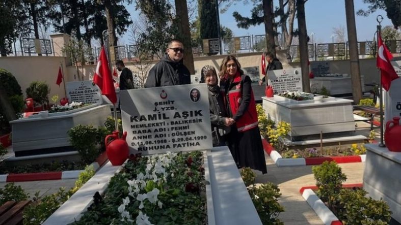 Balıkesir'de Ramazan ayında şehitlere vefa ziyareti