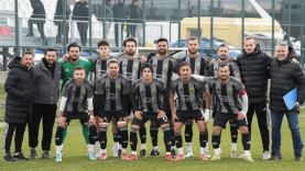 Gömeç Belediyespor, arayı açmaya devam ediyor