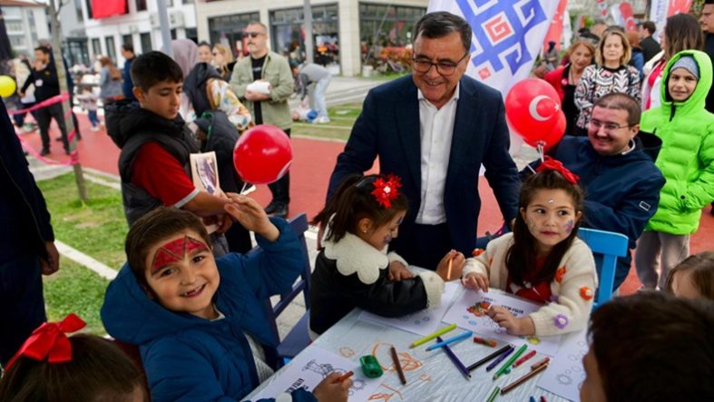 Altıeylül'de 23 Nisan Şenliğine Yoğun İlgi (3)
