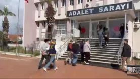 Ayvalık Polisinden sağanak yağmur altında göçmen avı