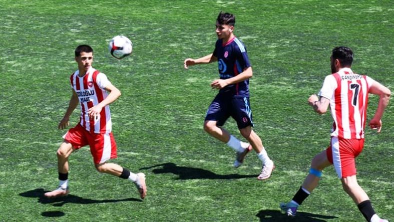 Balıkesir 2. Amatör Merkez’de Zirve Netleşiyor