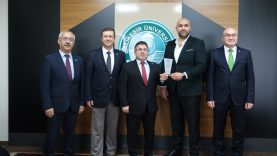 Balıkesir Üniversitesi’nde Anlamlı Teşekkür Töreni