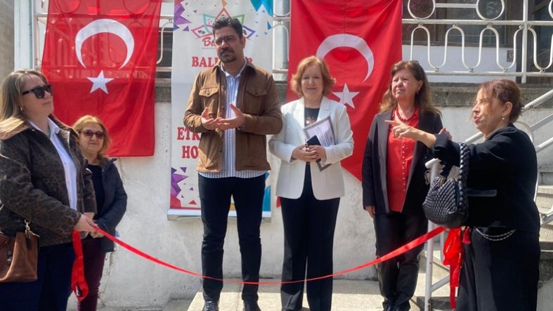 Balıkesir'de 68 Yaşında Gelen İz