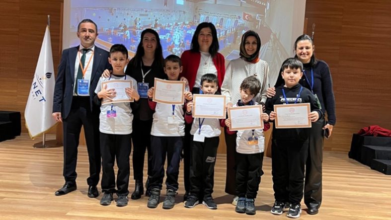 Balıkesir’de Gaziosmanpaşa İlkokulu’ndan Zeka Oyunlarında Büyük Başarı!