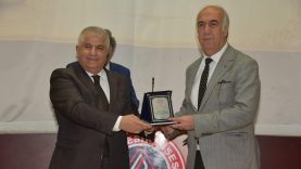 Balıkesir’de “Safahat Okumaları” Paneline Yoğun İlgi (1)