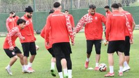 Balıkesirspor İzmir Deplasmanında Kritik Virajda