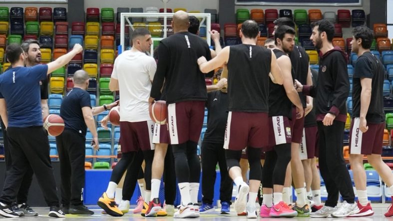 Bandırma’da Play-Off Ateşi Yanıyor Bordo Basketbol sahaya çıkıyor