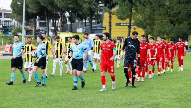 Gömeç deplasmanında kazanan Burhaniye Belediyespor 2'de 2 yaptı