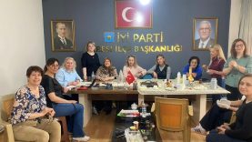 İYİ Parti Karesi Kadınlarından El Emeği Hamlesi