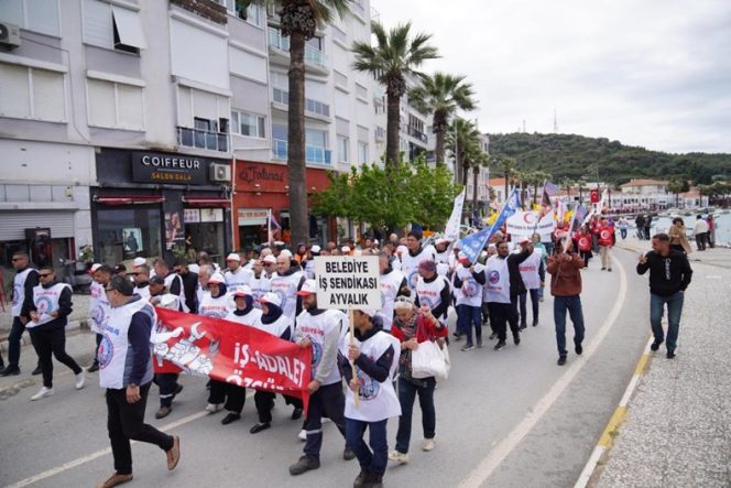Ayvalık’ta 1 Mayıs coşkusu (1)