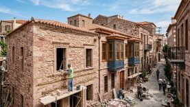 Ayvalık’ta Taş Ev Restorasyonlarına İlgi Arttı