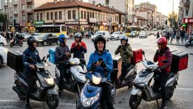 Balıkesir’de Kuryelik Mesleği Büyüyor Gençler Neden Bu İşi Tercih Ediyor