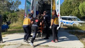 Balıkesir'de perde takarken düşen yaşlı kadın hastanelik oldu