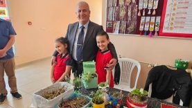 Burhaniye’de Gençlerin Teknoloji ve Sanat Sergisi Büyük İlgi Gördü