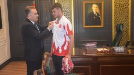 Edremitli muaythai sporcusu dünya şampiyonluğu için Malezya yolcusu