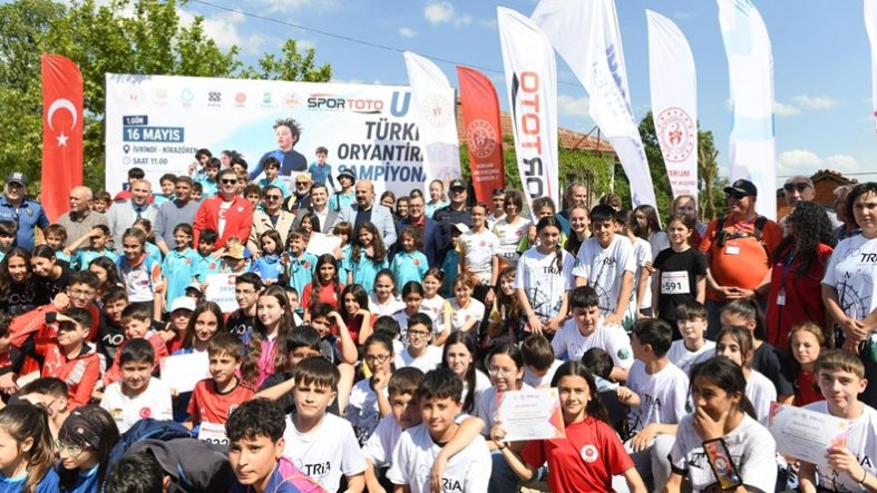 Türkiye'nin Dört Bir Yanından Gelen Sporcular Balıkesir'de Buluştu (2)