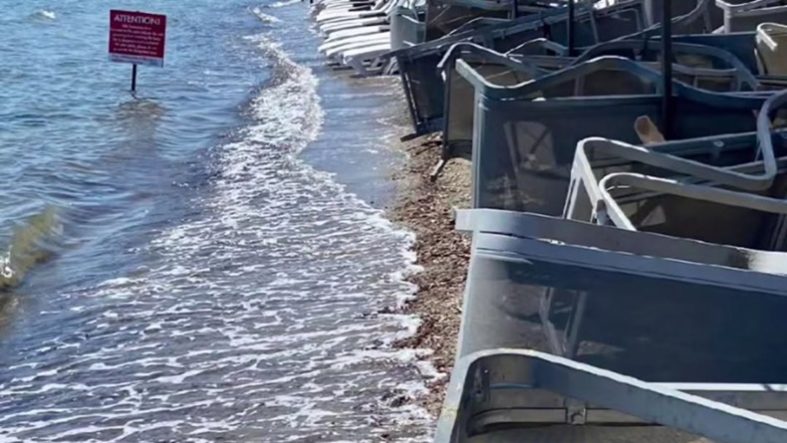 Ayvalık’ta Şezlong Tartışması Sezon Başlamadan Alevlendi