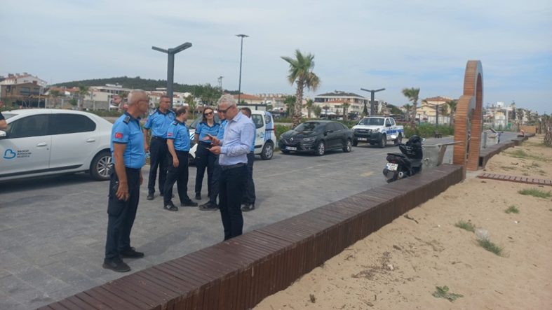 Balıkesir Büyükşehir Belediyesi'nden Sarımsaklı Plajı'nda Sıkı Denetim