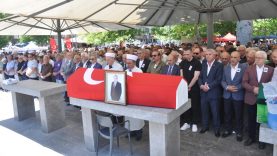 Balıkesir Eski Milletvekili Orhan Sür Son Yolculuğuna Uğurlandı (1)