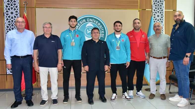 Balıkesir Üniversitesi’ne Dünya Şampiyonasından Gurur Getiren Ziyaret