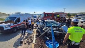 Balıkesir'de Feci Kaza 1’i Ağır 5 Kişi Yaralandı
