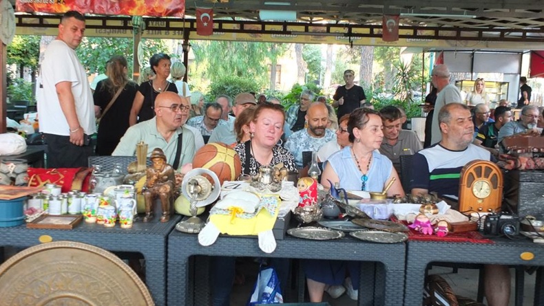 Balıkesir’de ikinci el mezatlarına ilgi arttı