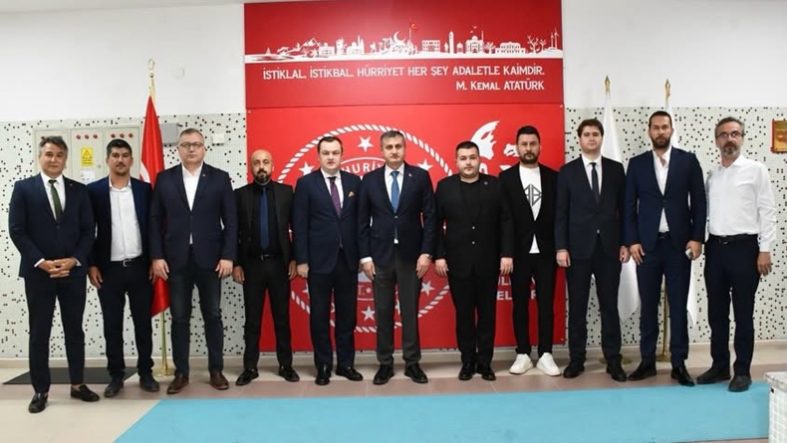 Balıkesirspor Yönetiminden Başsavcı Akın’a Ziyaret