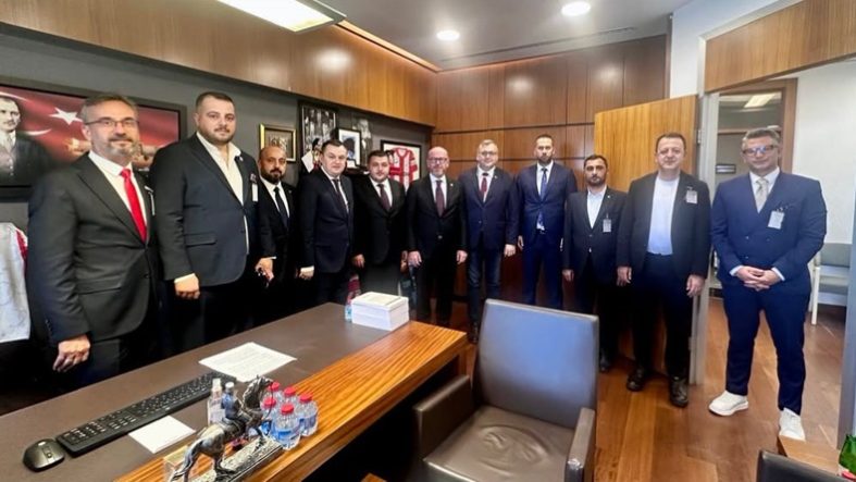 Balıkesirspor’dan TBMM’de Bir Temas Daha Serkan Sarı ile Kulübün Geleceği Konuşuldu